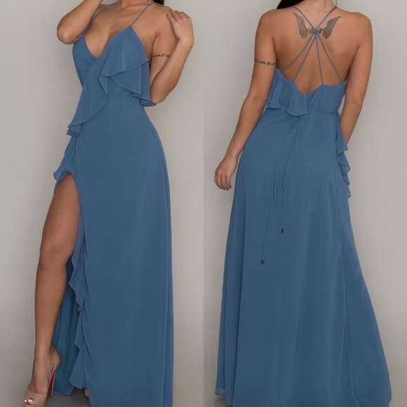 MK Boutique Dresses & Skirts - Last M•Ruffle Surplice Maxi Dress - Azure